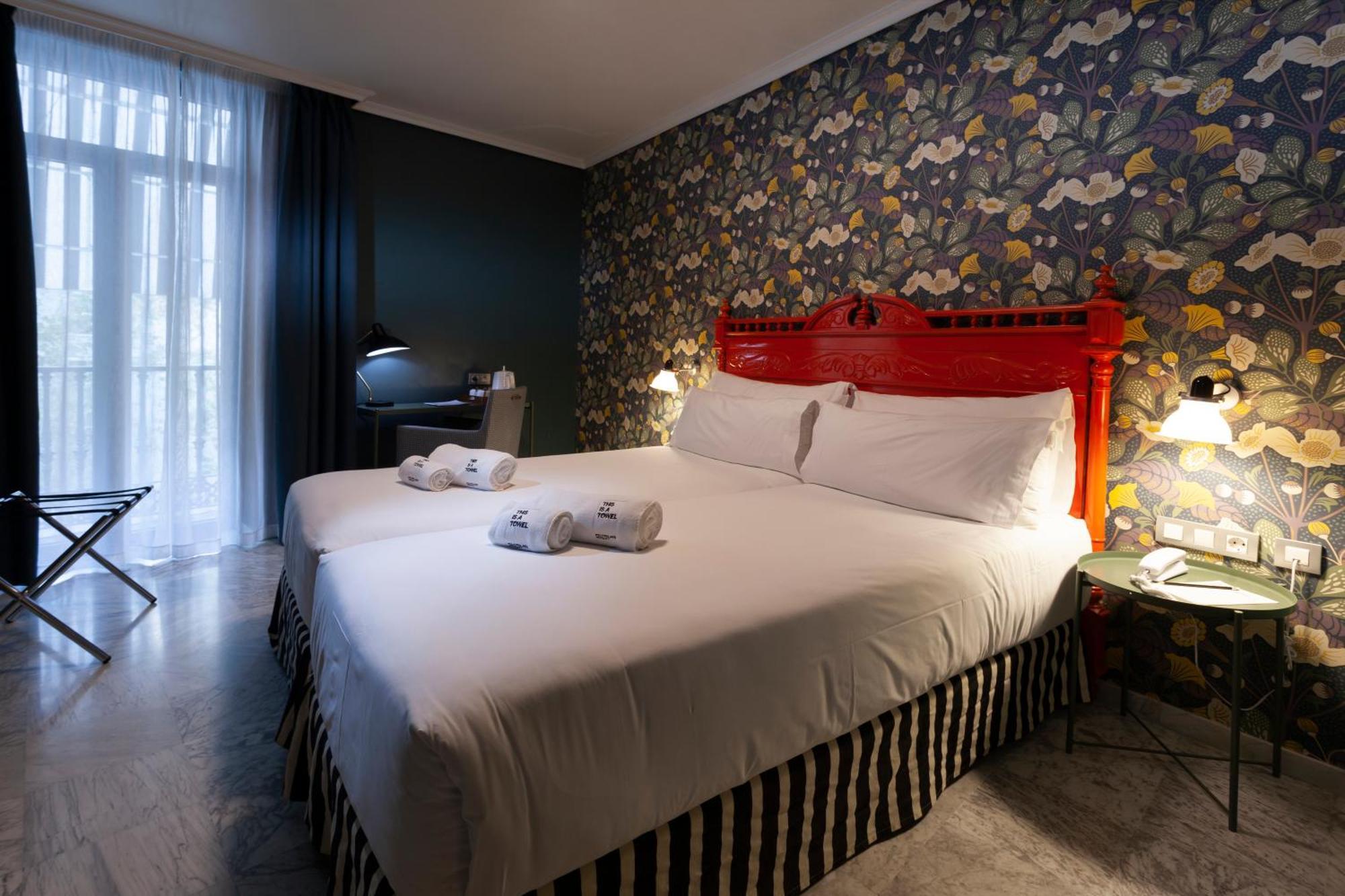 Double Room with City View,1207704172:JPEG